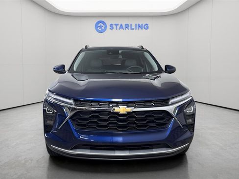 Certified 2024 Chevrolet Trax LT w/ Sunroof Package image 15