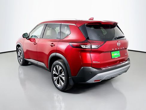 Used 2021 Nissan Rogue SV w/ Premium Package FWD image 7