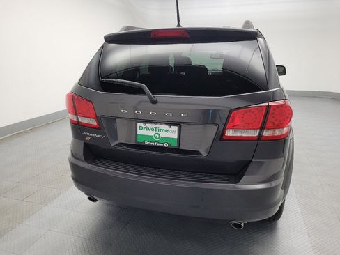 Used 2018 Dodge Journey SE image 7