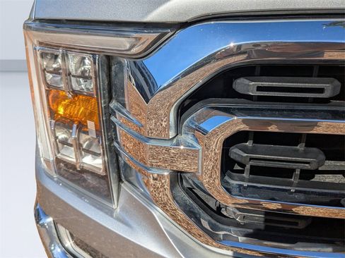 Used 2021 Ford F150 XLT w/ Equipment Group 302A High image 9