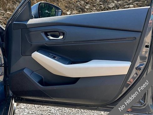 Used 2023 Honda Accord EX image 18