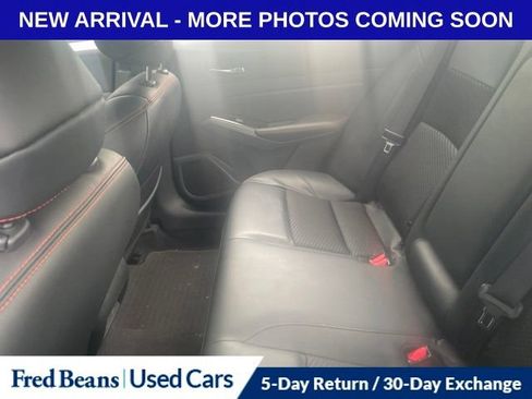 Used 2023 Nissan Altima 2.5 SR FWD image 11