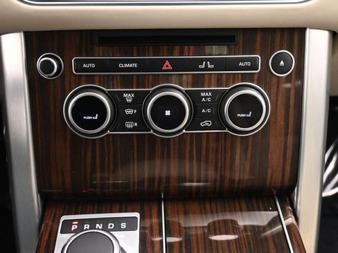 Used 2016 Land Rover Range Rover Long Wheelbase Supercharged image 34
