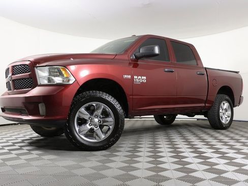 Used 2019 RAM 1500 Express w/ Express Value Package image 1