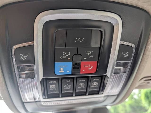Used 2026 RAM 1500 Laramie AWD/4WD image 37