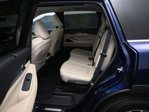 Used 2023 INFINITI QX60 Luxe w/ Cargo Package image 31