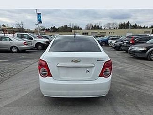 Used 2014 Chevrolet Sonic LS image 11