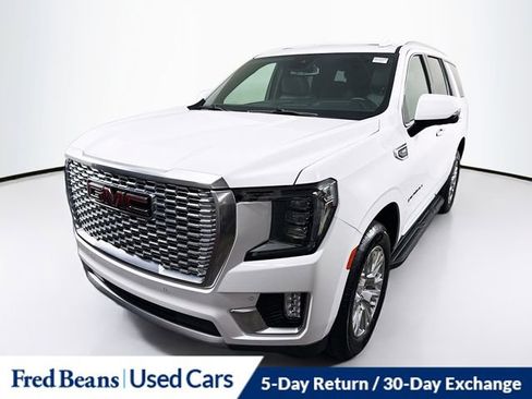 Used 2024 GMC Yukon Denali image 3