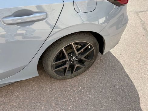 Used 2022 Honda Civic Sport Touring image 10