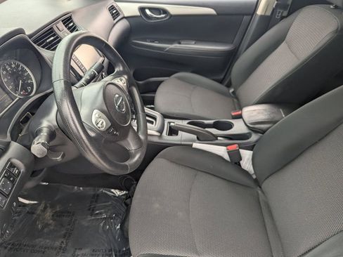 Used 2019 Nissan Sentra S FWD image 17