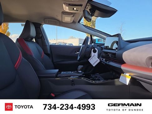 New 2026 Toyota Prius Plug-In Hybrid image 25