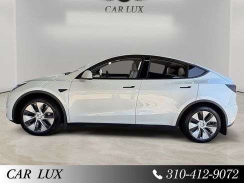 Used 2021 Tesla Model Y Long Range AWD/4WD image 2
