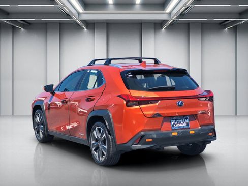 Used 2019 Lexus UX 250h w/ Premium Package AWD/4WD image 7