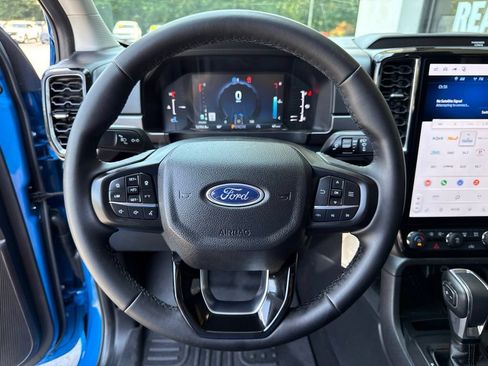 Used 2025 Ford Ranger XLT AWD/4WD image 11