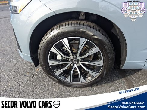 Certified 2024 Volvo XC60 B5 Core image 26