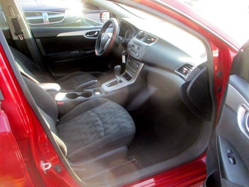 Used 2013 Nissan Sentra SV image 7