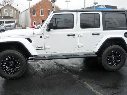 Used 2021 Jeep Wrangler Unlimited Sport image 1