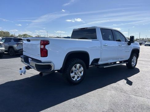 Used 2023 Chevrolet Silverado 2500 LTZ image 6