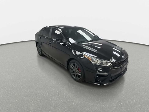 Used 2021 Kia Forte GT-Line w/ GT-Line Premium Package FWD image 2