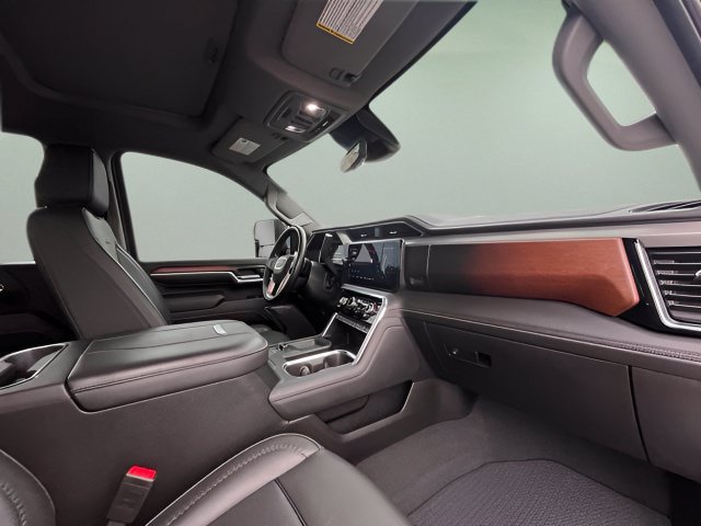 Used 2024 GMC Sierra 2500 Denali w/ Denali Reserve Package AWD/4WD image 39