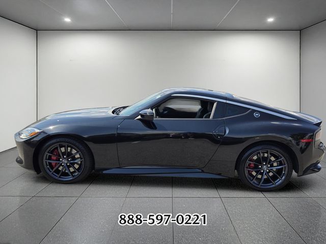 Used 2023 Nissan Z w/ Floor Mat Package (L93) RWD image 2