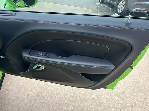 Used 2023 Dodge Challenger GT w/ Plus Package image 19