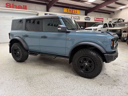 Used 2023 Ford Bronco Wildtrak AWD/4WD image 10