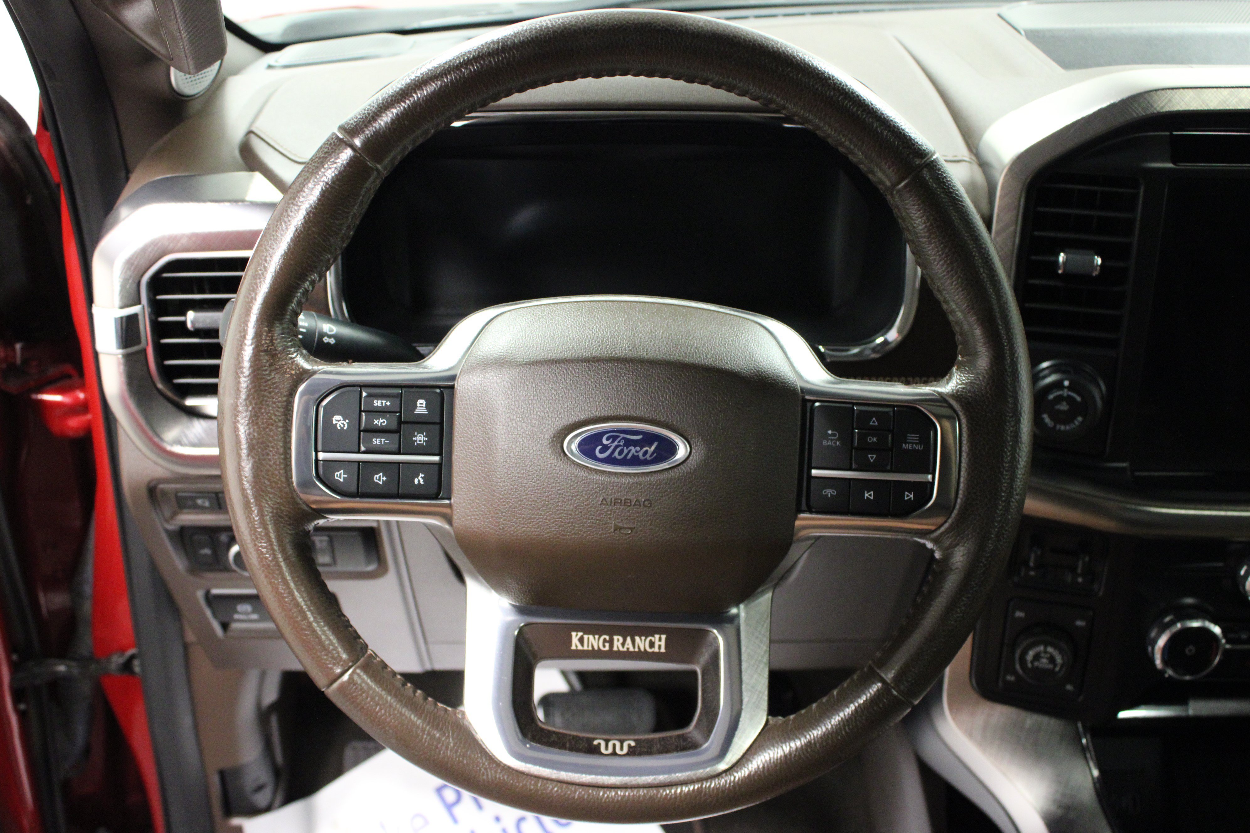 Used 2023 Ford F150 King Ranch w/ Equipment Group 601A High AWD/4WD image 17