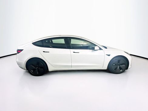 Used 2023 Tesla Model 3 Standard Range image 10