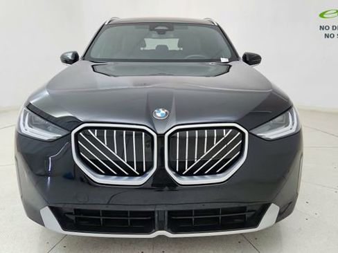 Used 2025 BMW X3 xDrive30 w/ Premium Package AWD/4WD image 2