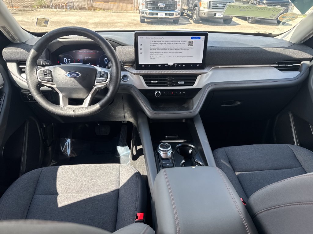 Used 2025 Ford Explorer Active RWD image 6