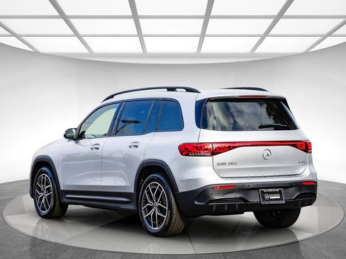 Used 2023 Mercedes-Benz EQB 350 4MATIC SUV image 2