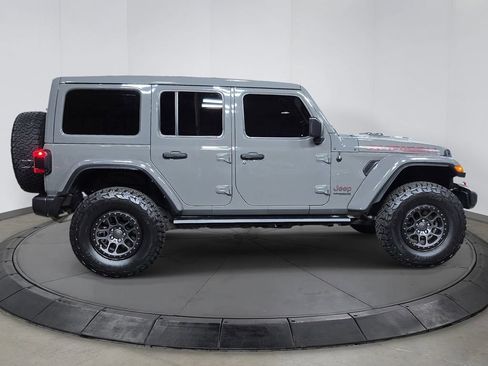 Used 2022 Jeep Wrangler Unlimited Rubicon w/ Xtreme Recon 35" Tire Package AWD/4WD image 8