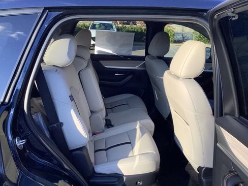 New 2025 MAZDA CX-90 Plug-In Hybrid w/ Preferred image 29