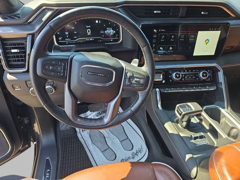 Certified 2022 GMC Sierra 1500 Denali Ultimate AWD/4WD image 17
