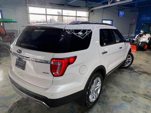 Used 2017 Ford Explorer Limited w/ Equipment Group 301A image 2