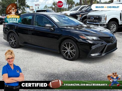 Used 2024 Toyota Camry SE FWD image 9