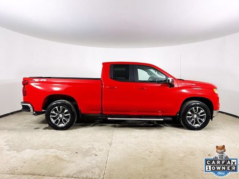 Used 2024 Chevrolet Silverado 1500 LT AWD/4WD image 13