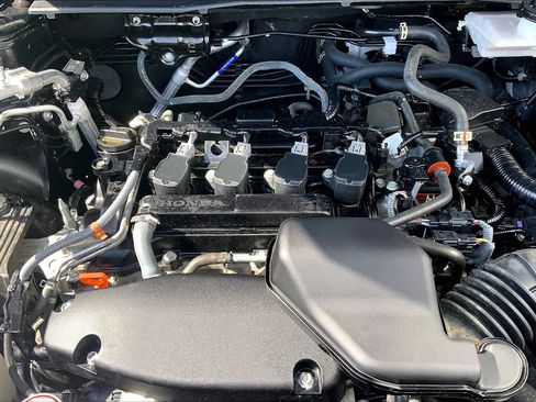 Used 2023 Honda CR-V LX image 28