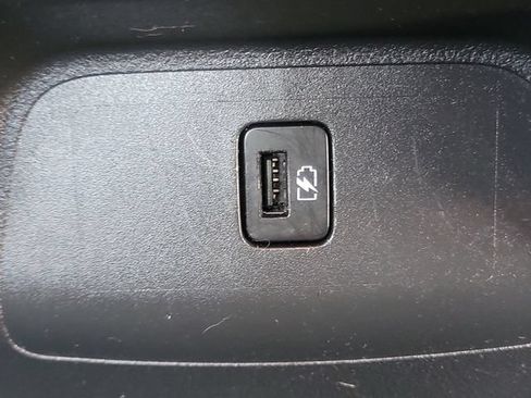 Used 2023 Nissan Sentra SV FWD image 25