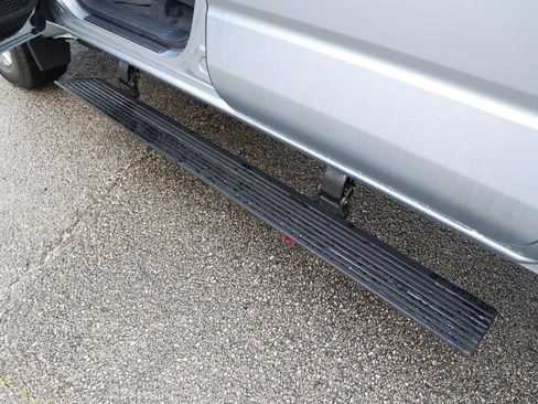 Certified 2026 Toyota Tacoma Limited AWD/4WD image 15