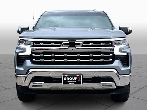 Used 2025 Chevrolet Silverado 1500 LTZ image 4