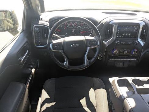 Used 2022 Chevrolet Silverado 1500 RST AWD/4WD image 28