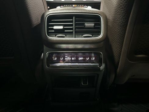 Used 2020 Mercedes-Benz GLS 580 4MATIC image 54