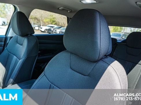 Used 2026 Hyundai Tucson SEL FWD image 17