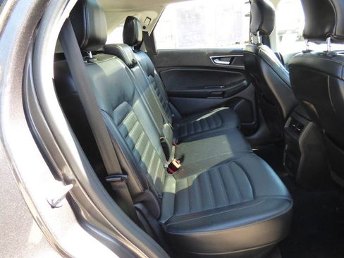 Used 2015 Ford Edge SEL w/ Equipment Group 201A AWD/4WD image 15