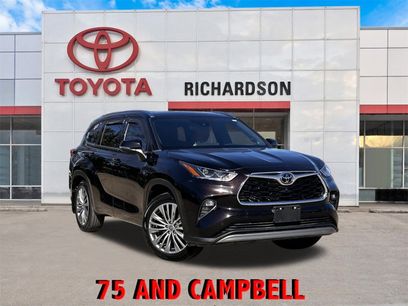 Used 2022 Toyota Highlander Platinum
