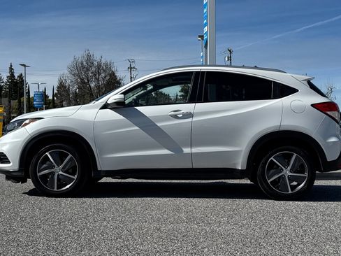 Used 2022 Honda HR-V EX image 2