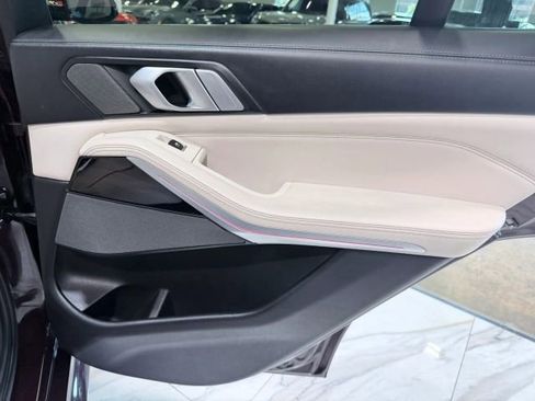 Used 2020 BMW X5 sDrive40i w/ M Sport Package RWD image 43