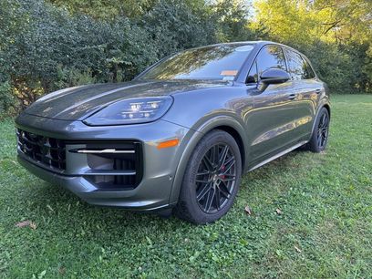 Used 2025 Porsche Cayenne GTS